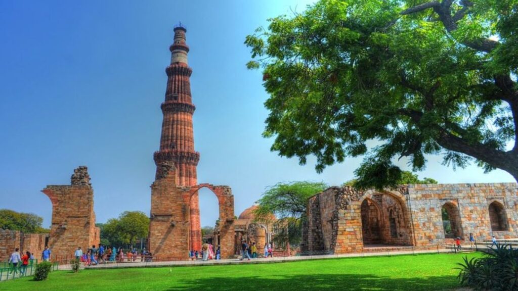 places to see in delhi
